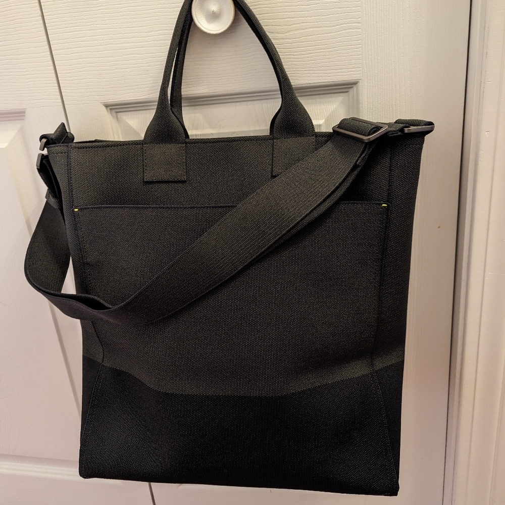 Rothy's carryall bag